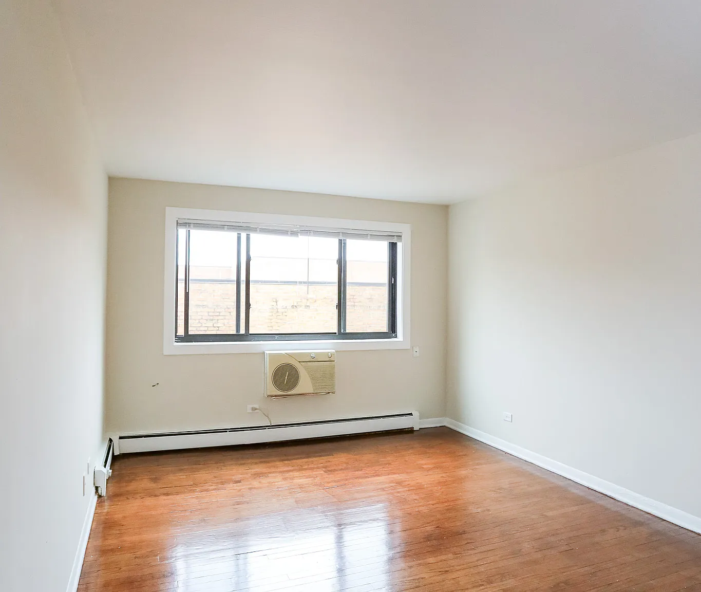1 bed, $1,650 — Photo 2