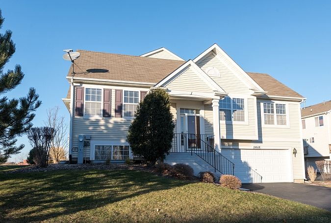 1st image of 24618 W George Washington Dr