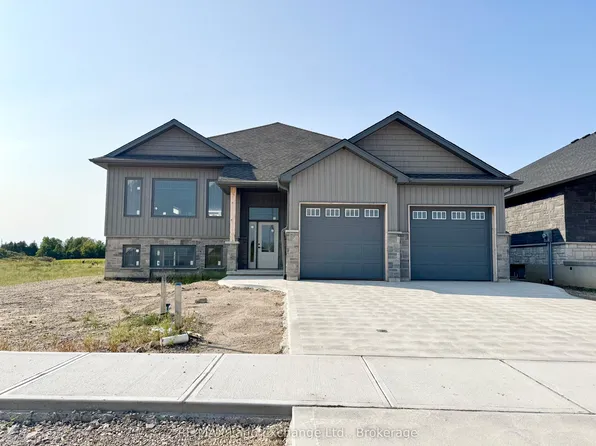 282 Ridge St, Saugeen Shores, ON N0H 2C3