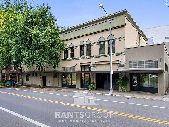 4th image of 208 Legion Way SE #E4aa9933a