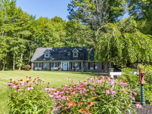 113 Hills Creek Dr, Wellsboro, PA 16901