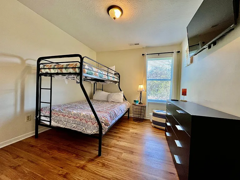 105 Overbrook Dr — Photo 13