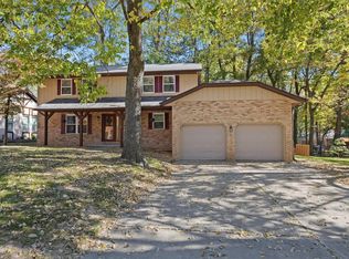 116 Sir Lawrence Dr, Shiloh, IL 62221