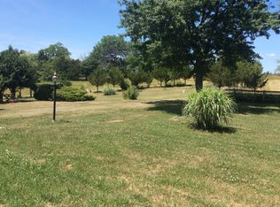 427 Ridings Mill Rd, Stephens City, VA 22655