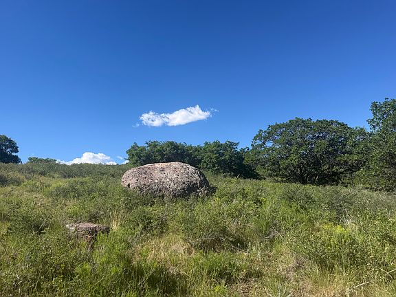 3rd image of 813 Cornerstone Loop