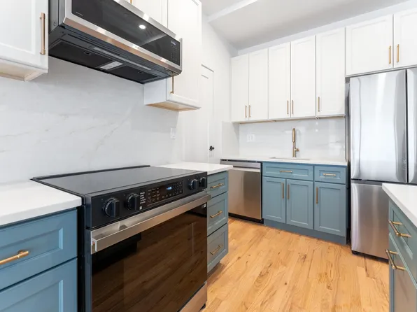 121 Division Street image 8 of 20