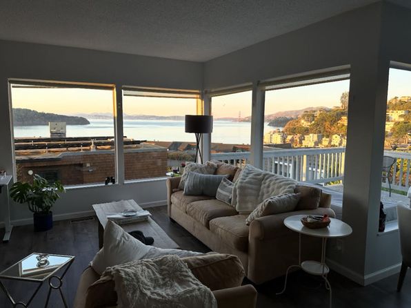 2330-2330A-2332 Paradise Dr
