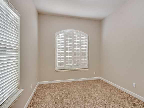 2nd image of 1093 Painley Pl