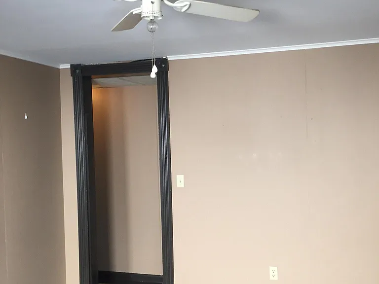 513 Reagan St #2 — Photo 7