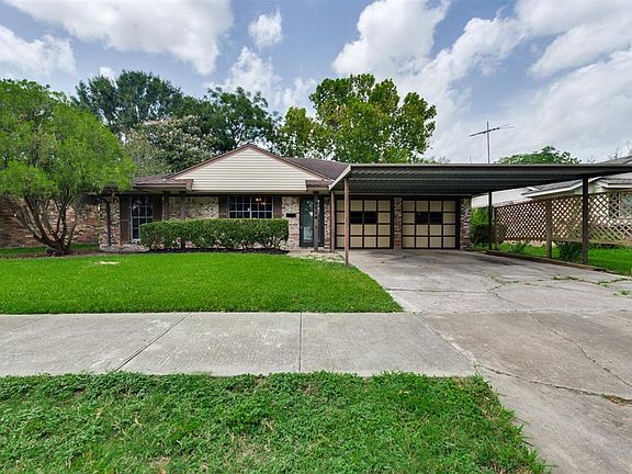 2nd image of 2716 San Jacinto Dr