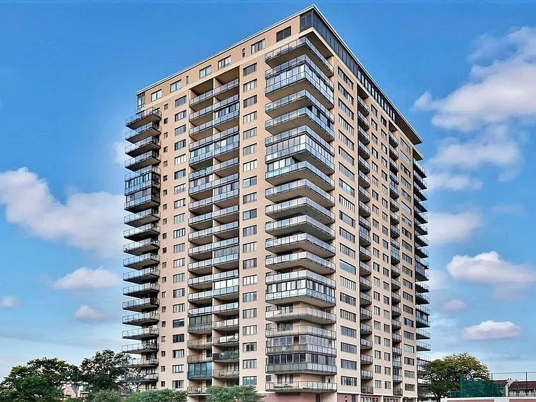 1203 River Rd #17M — Photo 1