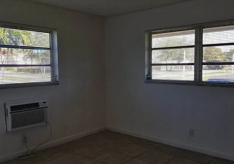 3010 SW 61st Ave #C — Photo 12
