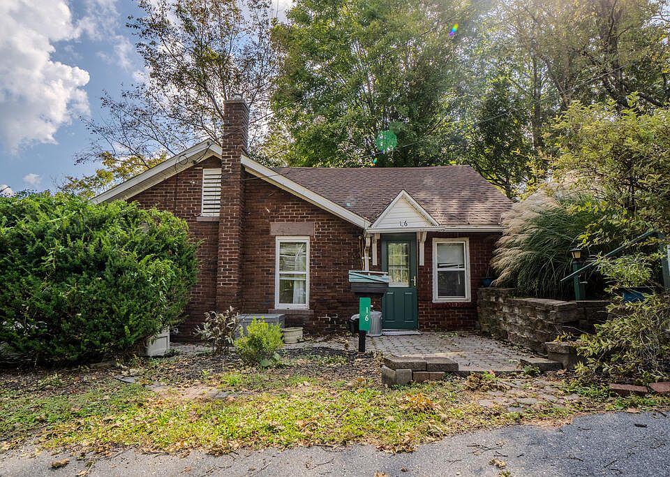 1st image of 16 Christine Ct