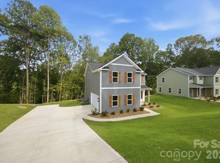 314 North St, Dallas, NC 28034