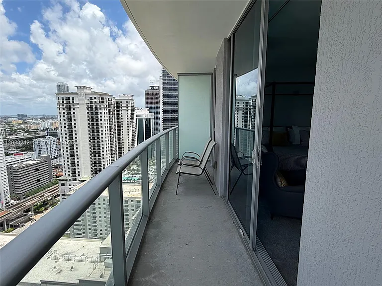 1100 S Miami Ave #3005 — Photo 11