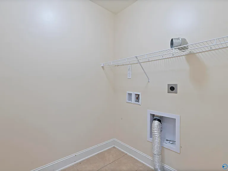 15828 Coach House Ct — Photo 12