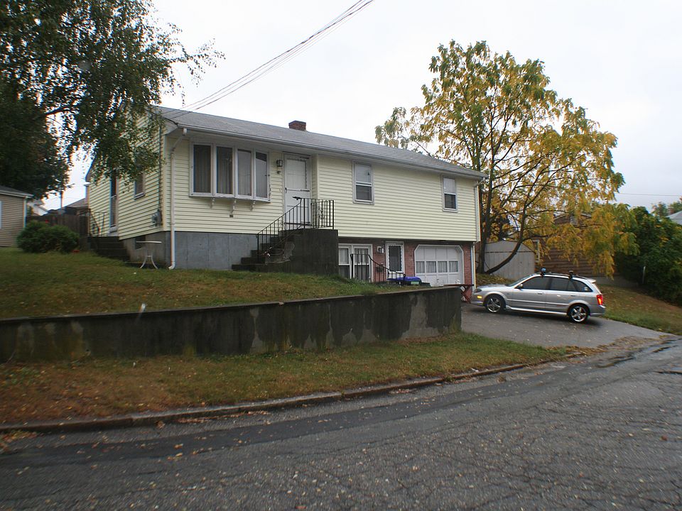 1st image of 130 Sunbury St #1