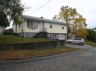 130 Sunbury St #1, Providence, RI 02908