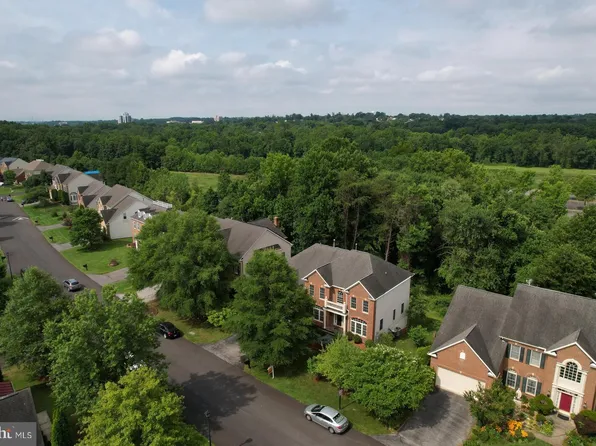 12220 Castle Pines Dr, Beltsville, MD 20705