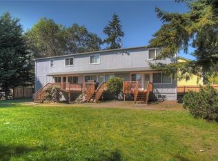 1937 NE 30th St APT A, Bremerton, WA 98310
