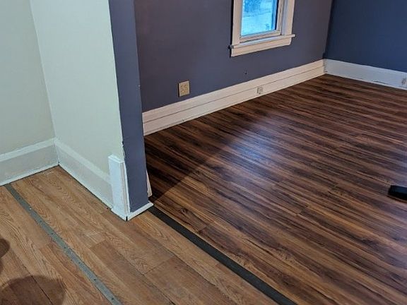 3rd image of 948 Ella Ct