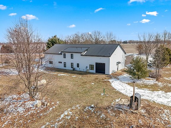 4th image of 11850 Cook Rd