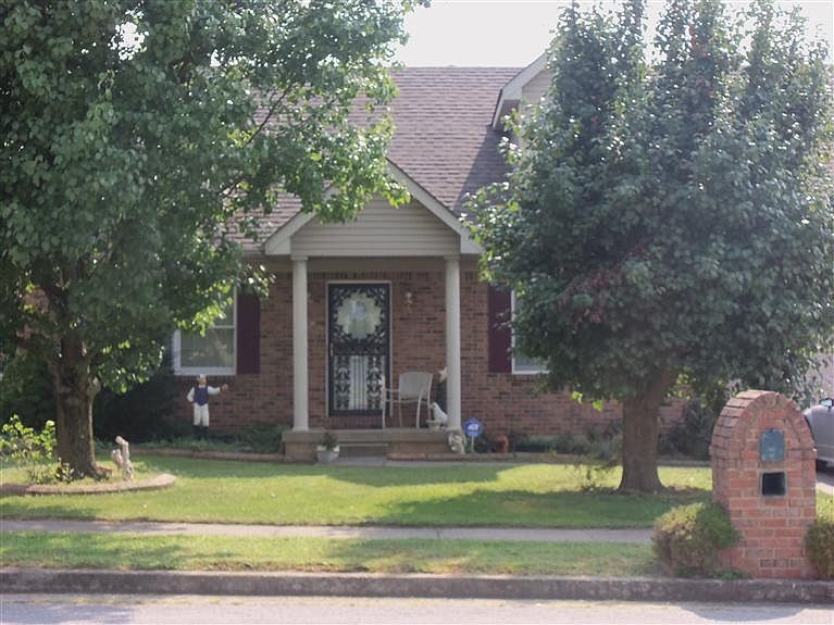 1st image of 408 Savannah Dr