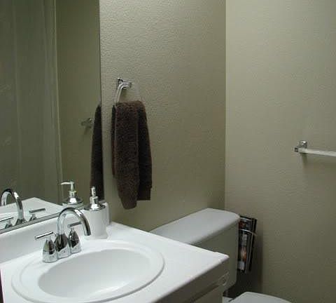 4th image of 1168 Green Hill Dr