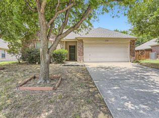 6300 Penina Trl, Denton, TX 76210