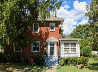 811 Broad St, Altavista, VA 24517