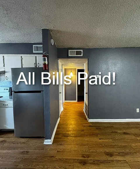 71st Street Apartment — Photo 13