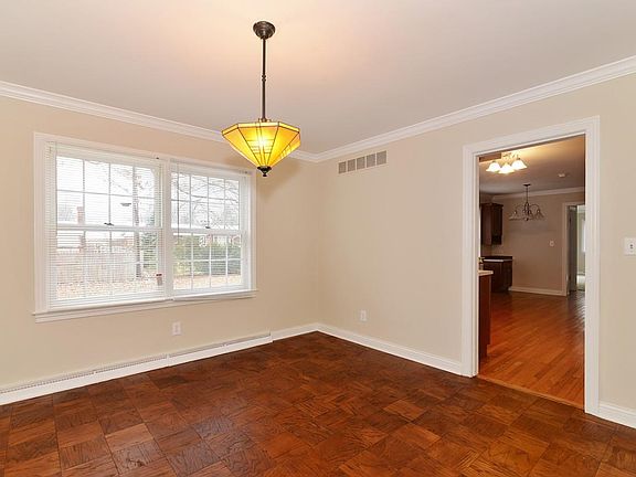 4th image of 2207 Shannon Dr