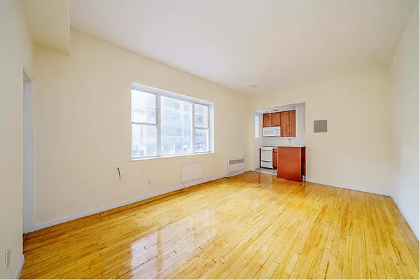 Rented by Douglas Elliman | media 10