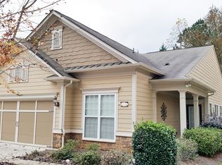 6231 Longleaf Dr, Hoschton, GA