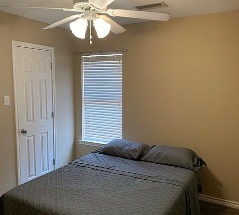 5th image of 5210 Blue Haven Dr