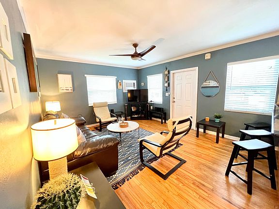 4th image of 741 Bayshore Dr #36N