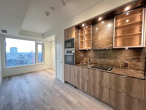 11 Yorkville Ave #1914 Photo 1