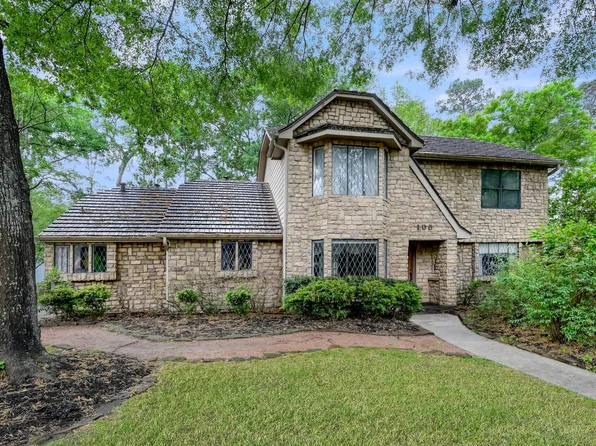 105 Broken Bough Ln, Conroe, TX 77304