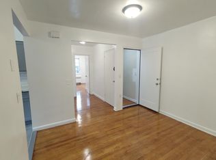 2836 Middletown Rd FLOOR 2, Bronx, NY 10461