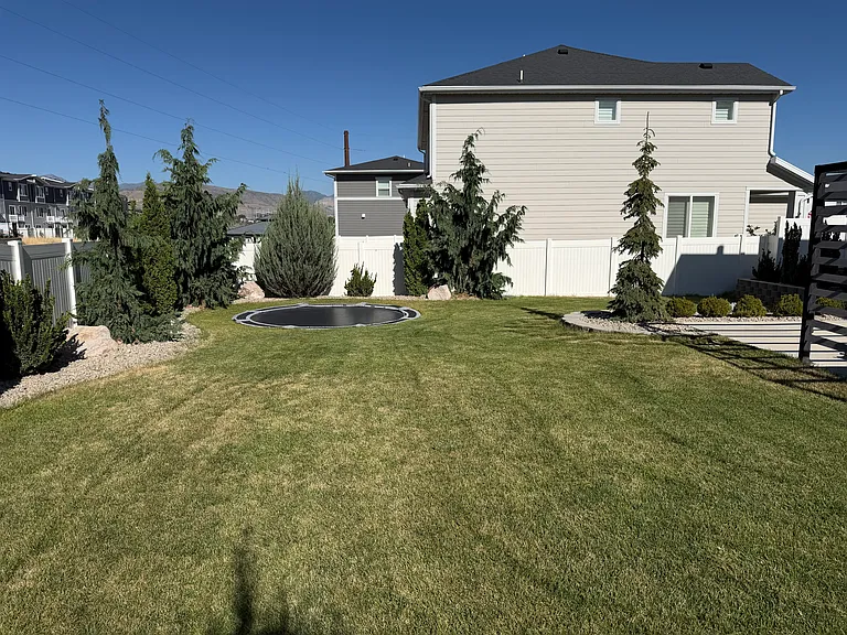 1071 W Sebal Ln — Photo 22