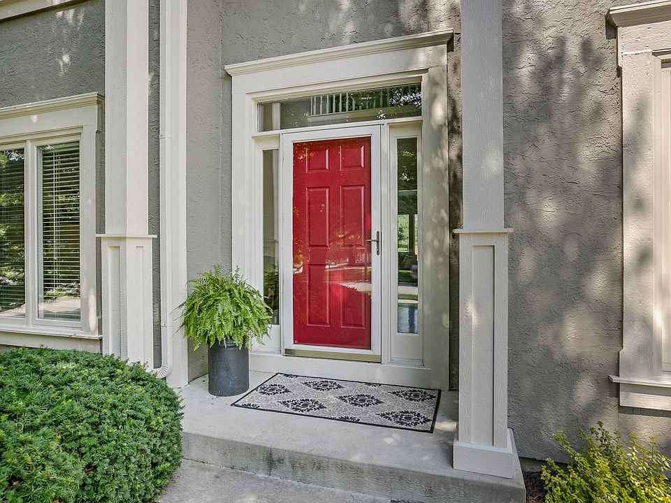 1st image of 1228 Huntington Dr