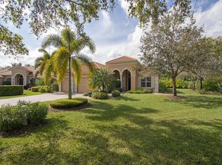 4830 Lafayette Pl, Vero Beach, FL 32966