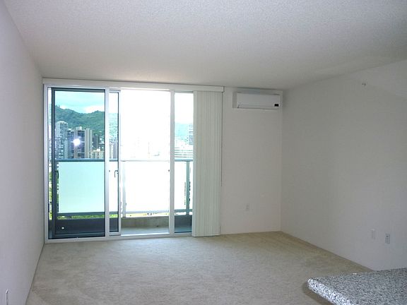 4th image of 801 South St #2001-1