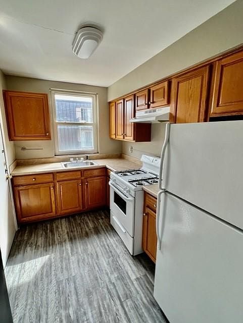 4809 N Knoxville Ave Peoria, IL, 61614 - Apartments for Rent | Zillow