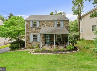 2589 Radcliffe Rd, Broomall, PA 19008