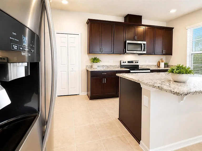 2340 Mystic Maze Ln — Photo 6