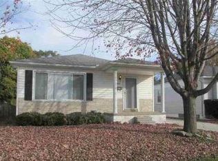 24564 Tuscany Ave, Eastpointe, MI 48021