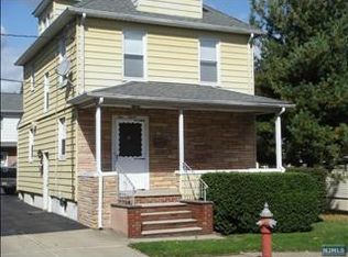 111 Summit Ave, Elmwood Park, NJ 07407