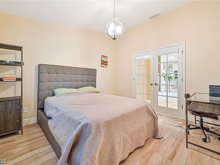 14980 Lake Olive Dr — Photo 21