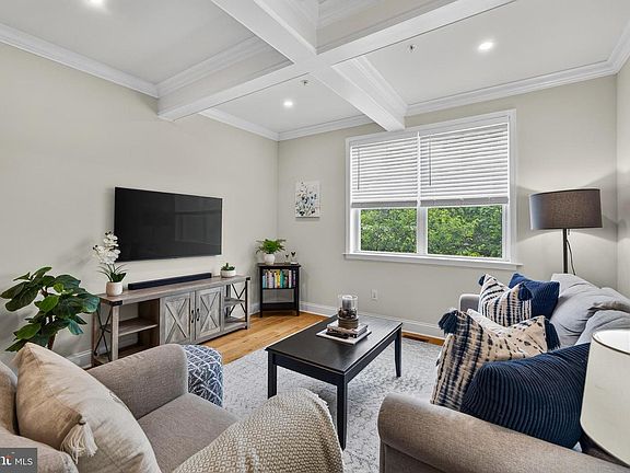4th image of 123 Colwell Ln